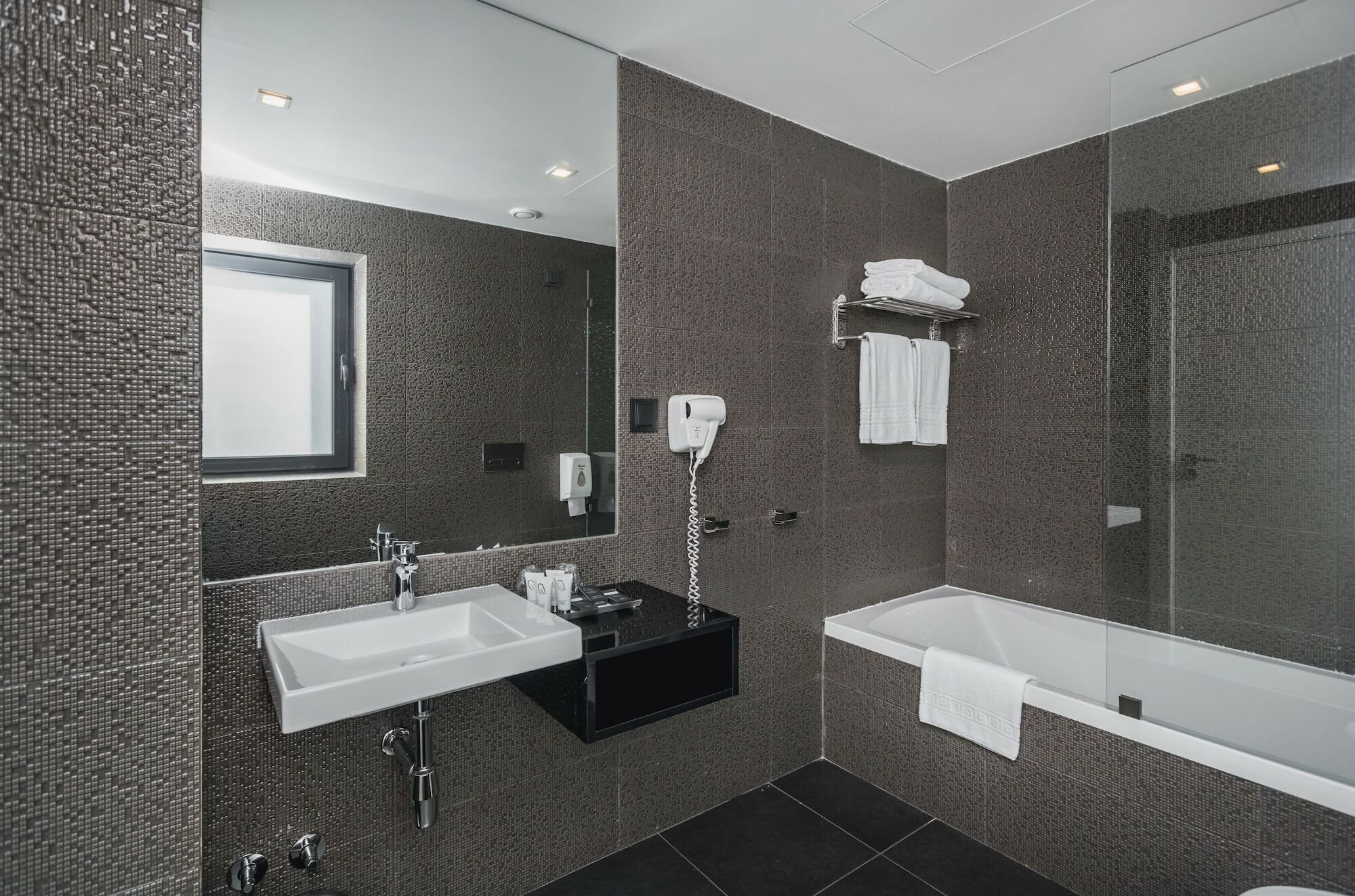 Essence Inn Marianos Hotel 파티마 외부 사진